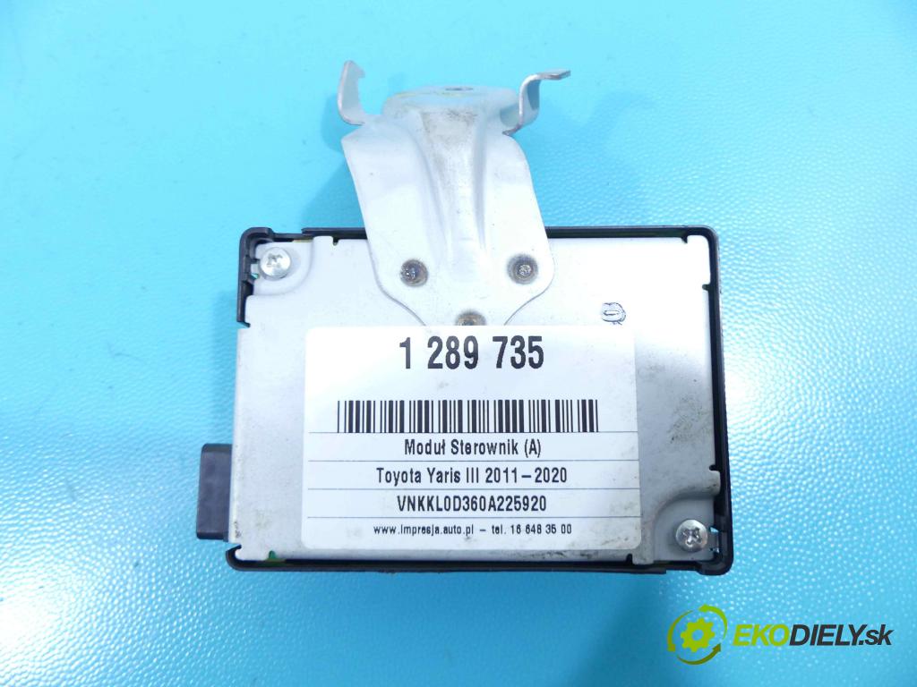 Toyota Yaris III 2011-2020 1.0 vvti 69KM manual 51 kW 998 cm3 5- modul riadiaca jednotka 89760-0D031 (Ostatné)