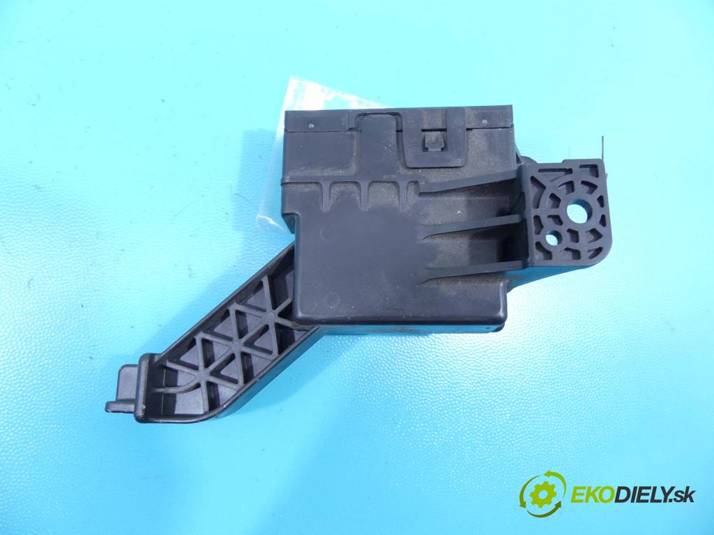 Toyota Yaris III 2011-2020 1.0 vvti 69KM manual 51 kW 998 cm3 5- modul riadiaca jednotka 88650-0D700 (Ostatné)