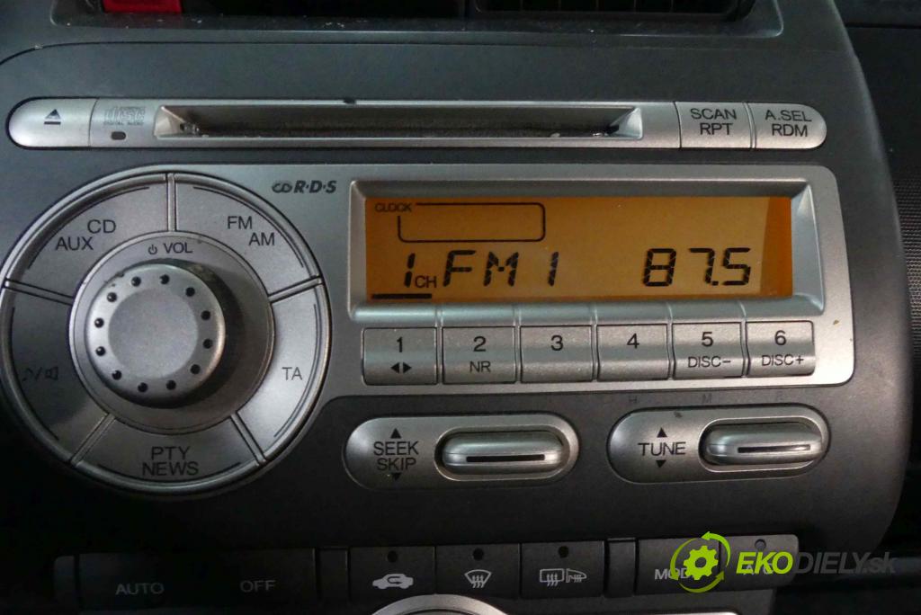 Honda Jazz II 2002-2008 1.3 83 HP manual 61 kW 1339 cm3 5- Radio originál 39100-SAA-G412N5