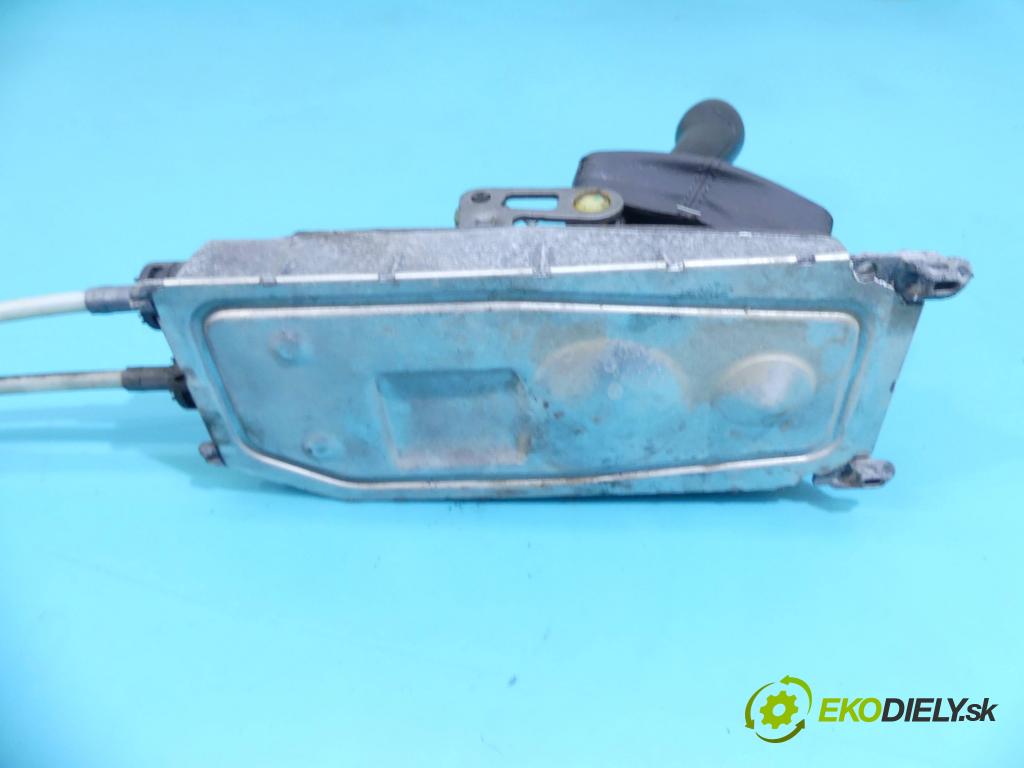 Vw Polo IV 9N 2001-2009 1.2 12v 64 HP manual 47 kW 1198 cm3 3- Páka: Změny: stupeň,rýchlosť  (Rýchlostné páky / kulisy)