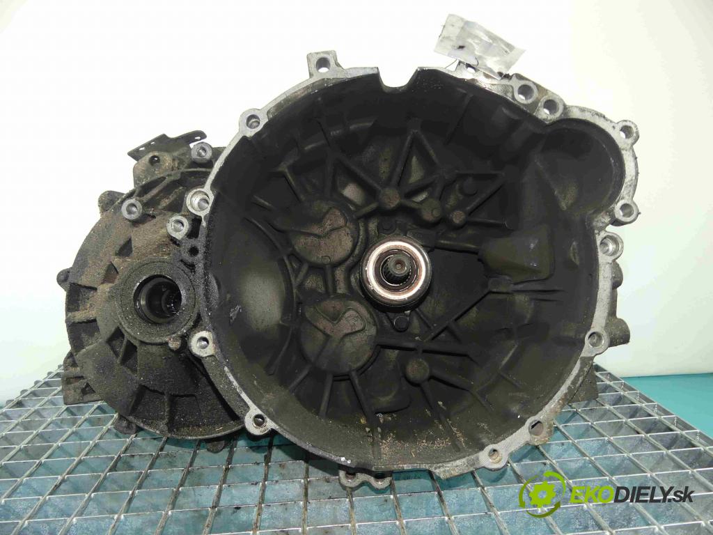 Volvo S60 I 2000-2010 2.4 20v 140 HP manual 103 kW 2435 cm3 4- prevodovka stupeň,rýchlosť manual M56H