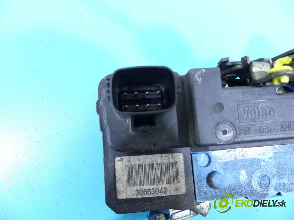 Volvo S60 I 2000-2010 2.4 20v 140 hp manual 103 kW 2435 cm3 4- zámek přední pravý 30663042