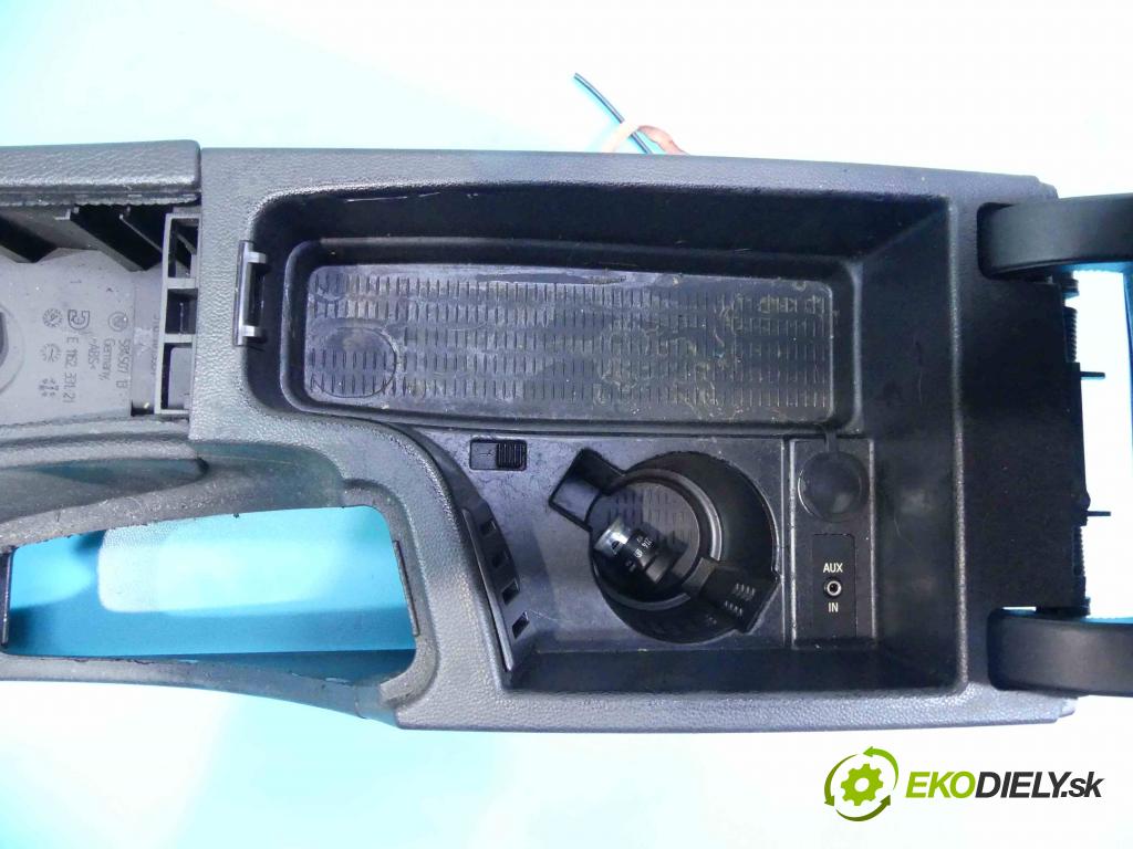 Bmw 3 E90 2005-2013 2.0d 122 HP manual 90 kW 1995 cm3 4- operadlo 7075357 (Lakťové opierky)