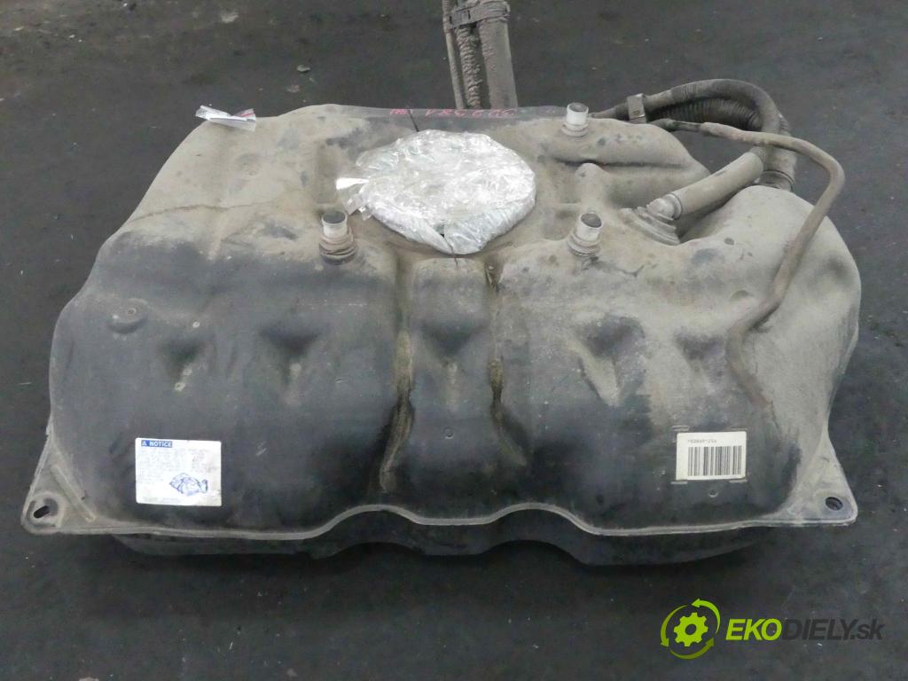 Toyota Yaris III 2011-2020 1.0 vvti 69KM manual 51 kW 998 cm3 5- Nádrž: paliva 77100-0D221 (Nádrže)