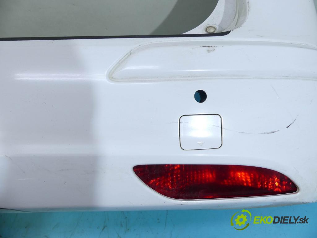Hyundai I30 I 2007-2012 1.6 crdi 90 hp manual 66 kW 1582 cm3 5- nárazník zadní