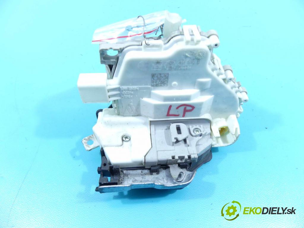 Audi A3 8V 2013-2020 1.5 TFSI 150 hp automatic 110 kW 1498 cm3 5- zámek přední levý 8X1837015B