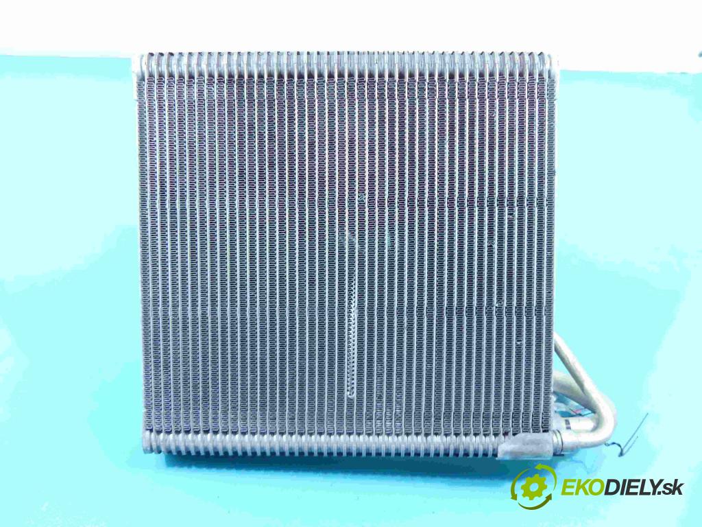Audi A3 8V 2013-2020 1.5 TFSI 150 HP automatic 110 kW 1498 cm3 5- radiator J2842 (Radiátory kúrenia)