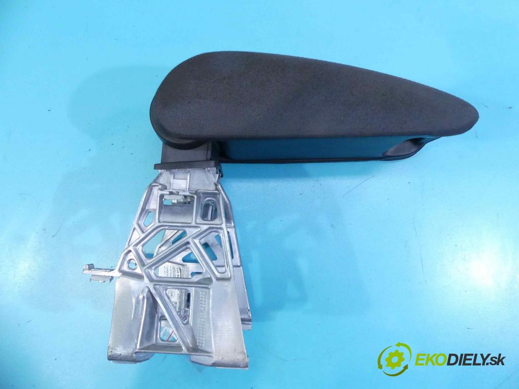 Audi A3 8V 2013-2020 1.5 TFSI 150 HP automatic 110 kW 1498 cm3 5- operadlo 8V0864283A (Lakťové opierky)