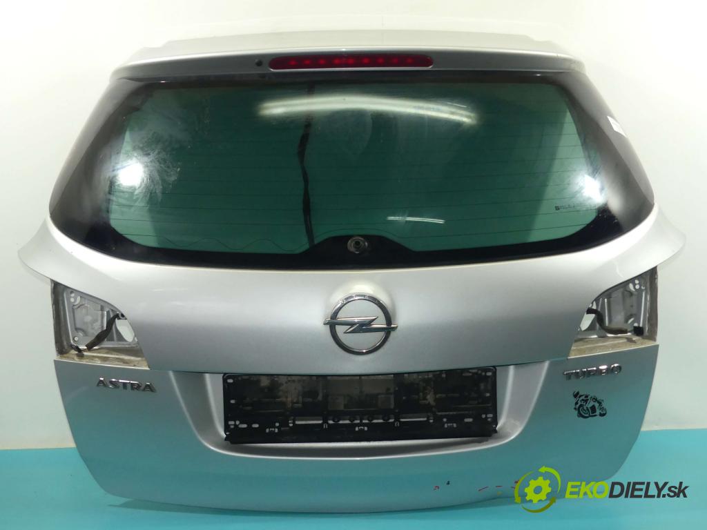 Opel Astra IV 2009-2015 1.4 T 140 hp manual 103 kW 1364 cm3 5- zadní kufrové dveře  (Zadní kapoty)
