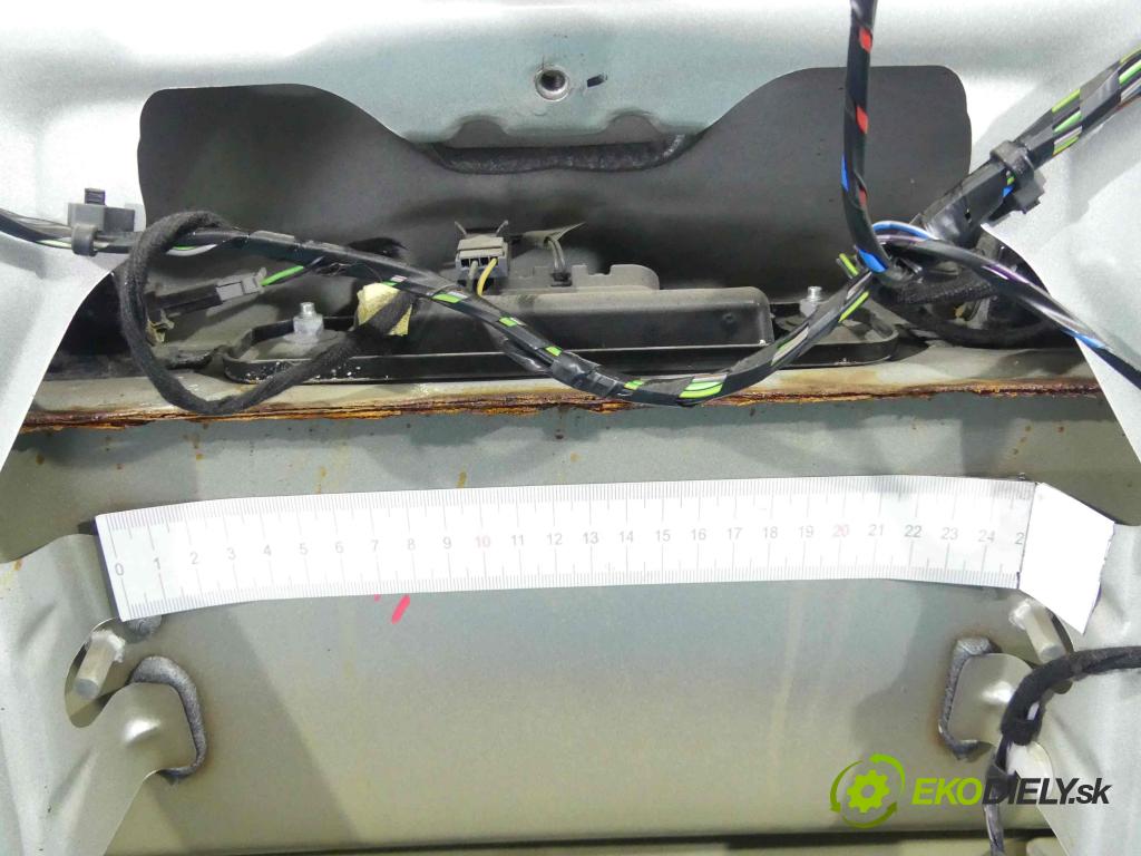 Opel Astra IV 2009-2015 1.4 T 140 hp manual 103 kW 1364 cm3 5- zadní kufrové dveře  (Zadní kapoty)