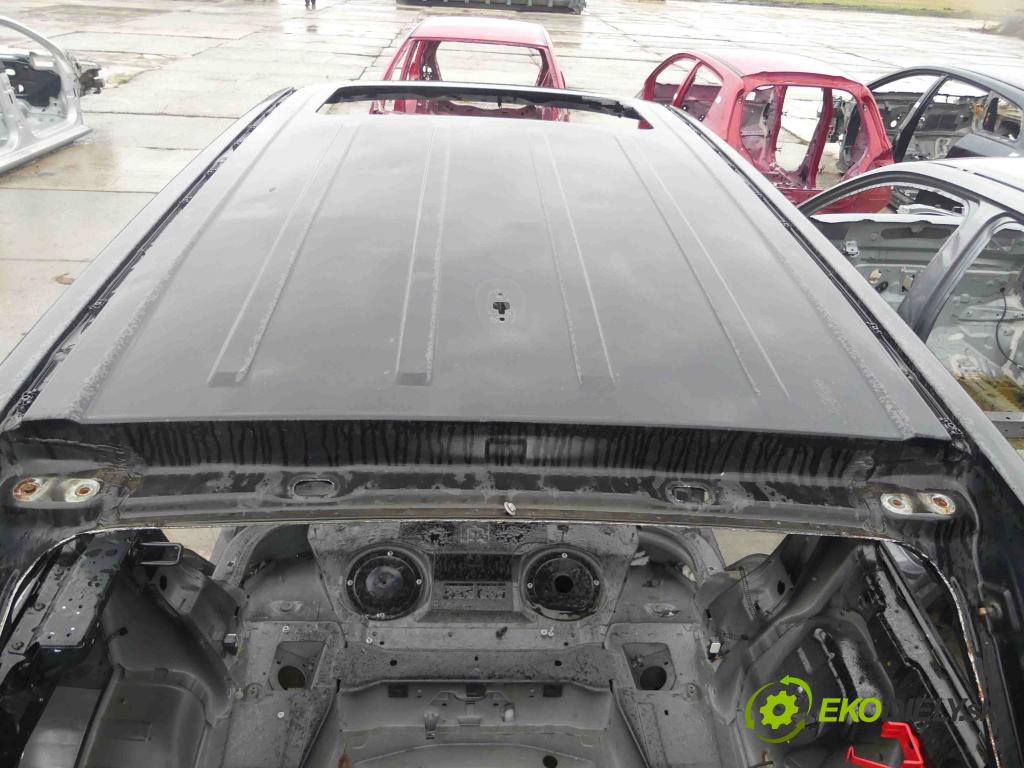 Land rover Range Rover III L322 2001-2012 3.6 TD V8 272 hp automatic 200 kW 3628 cm3 5- Strecha: