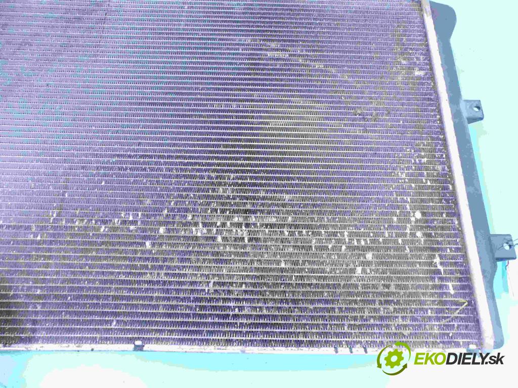 Vw Passat B7 2010-2014 2.0 tdi 177 HP automatic 130 kW 1968 cm3 4- chladič voda: 3C0121253AR (Chladiče vody)