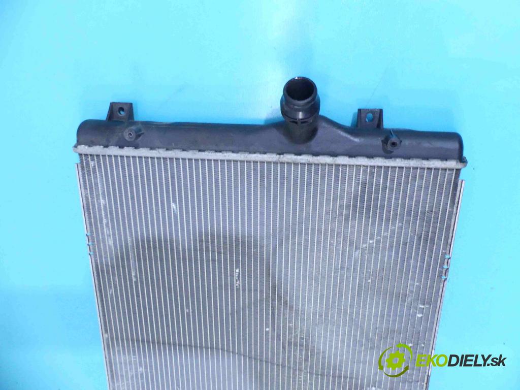 Vw Passat B7 2010-2014 2.0 tdi 177 HP automatic 130 kW 1968 cm3 4- chladič voda: 3C0121253AR (Chladiče vody)