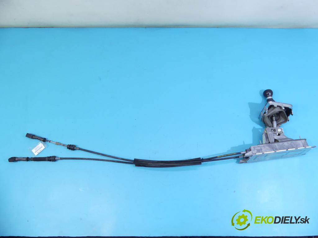 Vw Tiguan I 2007-2016 2.0 tdi 140 HP manual 103 kW 1968 cm3 5- Páka: Změny: stupeň,rýchlosť 5N0711049G (Rýchlostné páky / kulisy)