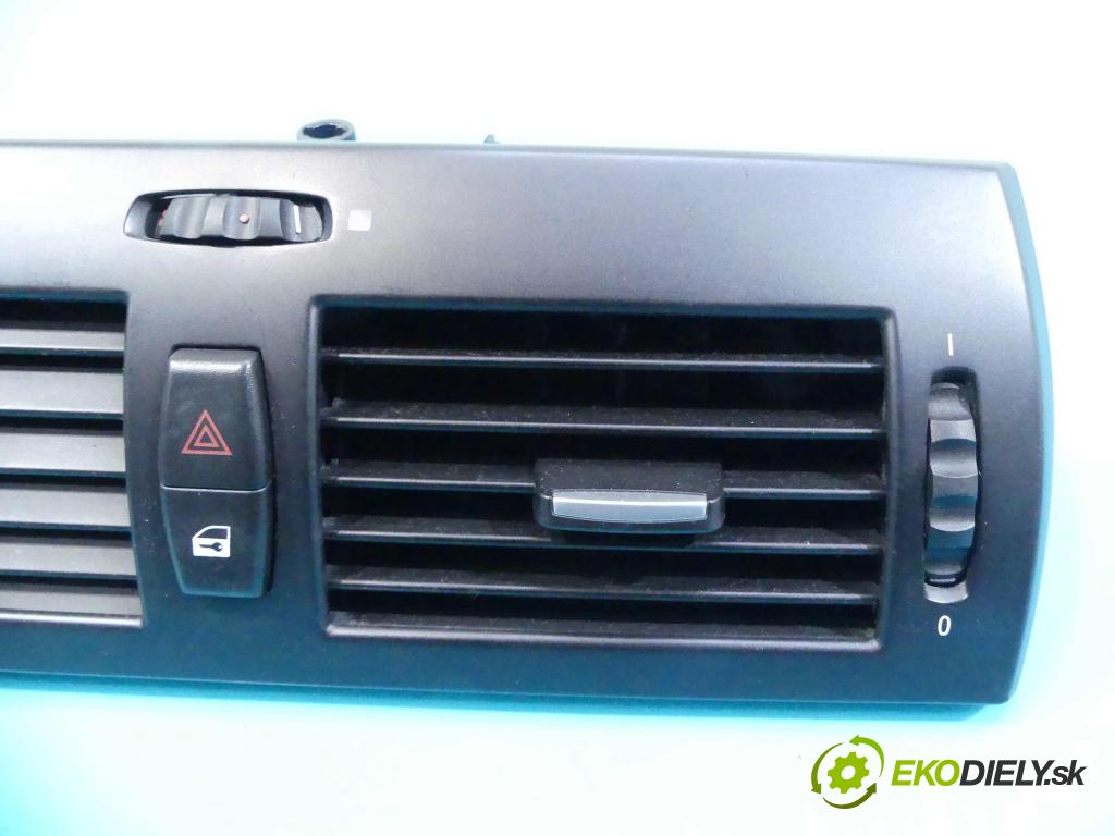 Bmw X3 E83 2003-2010 2.0d 177 HP manual 130 kW 1995 cm3 5- Mřížka: kúrenia stredová 3415974 (Mriežky kúrenia (fukáre))