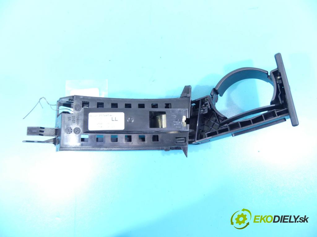 Bmw X3 E83 2003-2010 2.0d 177 HP manual 130 kW 1995 cm3 5- Rukojeť: na nápoje: 3416005 (Úchyty, držiaky na nápoje)