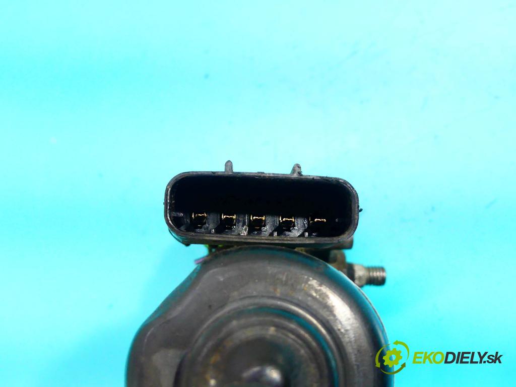 Opel Astra I 1991-2002 1.7 td 82 HP manual 60 kW 1686 cm3 5- motor stieračov predné