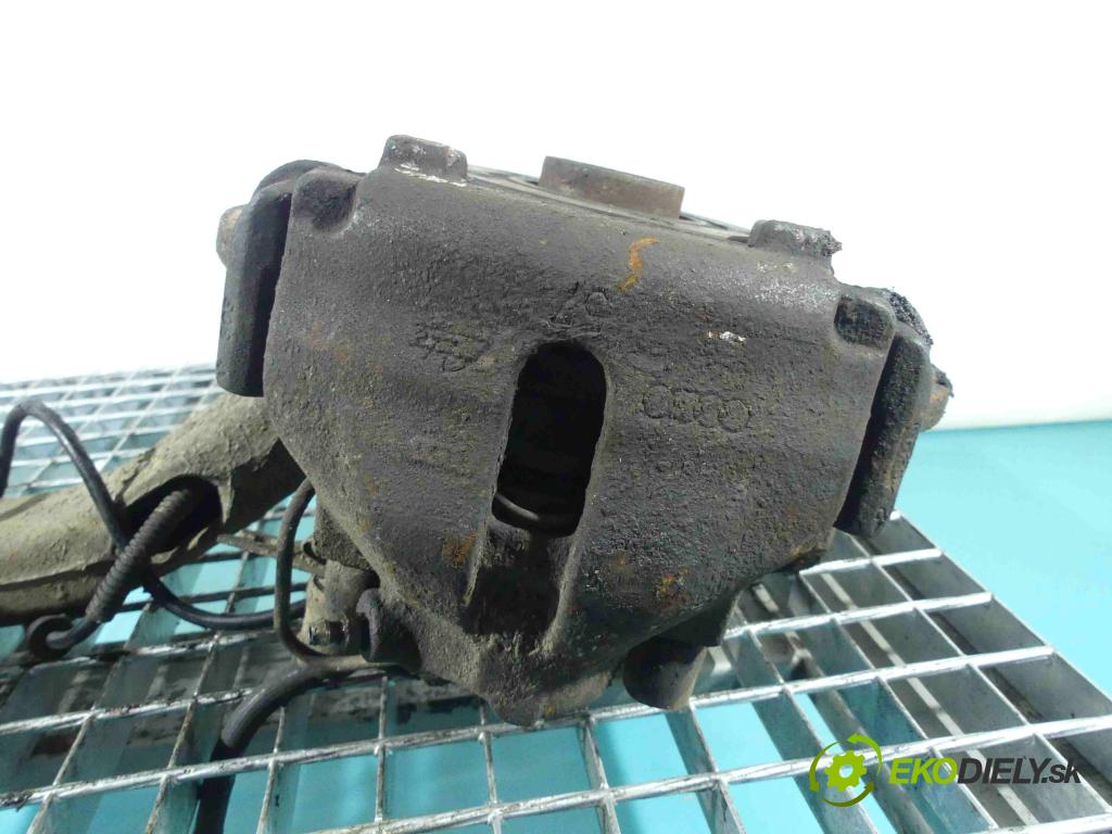Audi A4 B5 1994-2001 1.8 20v 125 HP manual 92 kW 1781 cm3 5- brzdič predné pravý  (Ostatné)