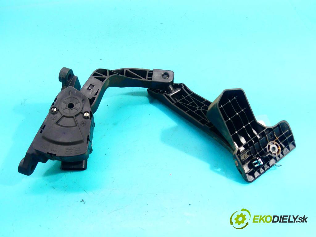 Hyundai Ix35 1.6 Gdi: 135 HP manual 99 kW 1591 cm3 5- pedále 32700-2S000 (Pedále)