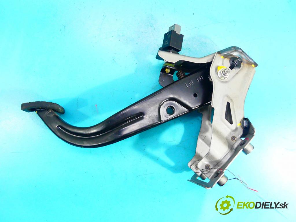 Hyundai Ix35 1.6 Gdi: 135 HP manual 99 kW 1591 cm3 5- pedále 32800-2S005 (Pedále)