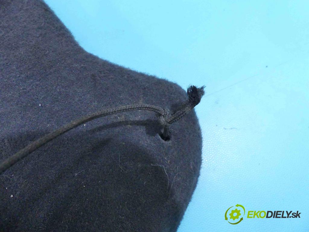 Skoda Fabia I 1999-2007 1.4 mpi 60 HP manual 44 kW 1397 cm3 5- zadná  (Pláta zadné)