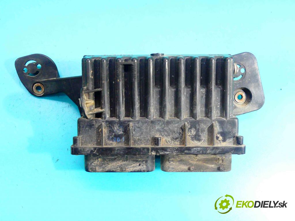 Opel Astra II 1998-2009 1.6 8v 84KM manual 62 kW 1598 cm3 5- modul riadiaca jednotka 90588767 (Ostatné)