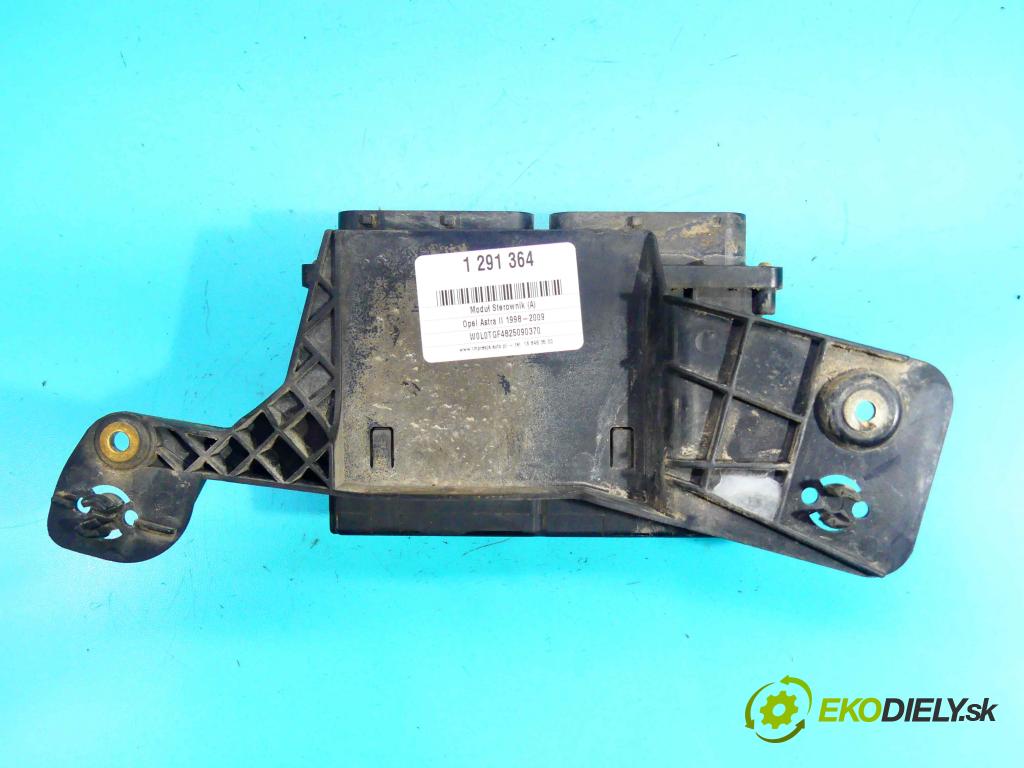Opel Astra II 1998-2009 1.6 8v 84KM manual 62 kW 1598 cm3 5- modul riadiaca jednotka 90588767 (Ostatné)