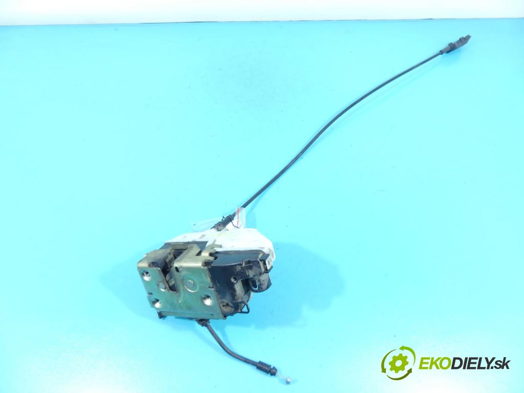 Renault Scenic II 2003-2009 1.9 dci 131 HP manual 96 kW 1870 cm3 5- zámok predné pravý