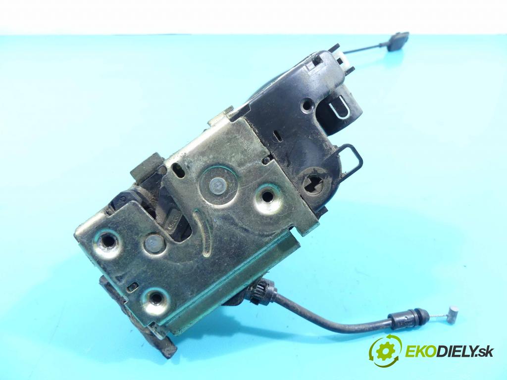 Renault Scenic II 2003-2009 1.9 dci 131 HP manual 96 kW 1870 cm3 5- zámok predné pravý