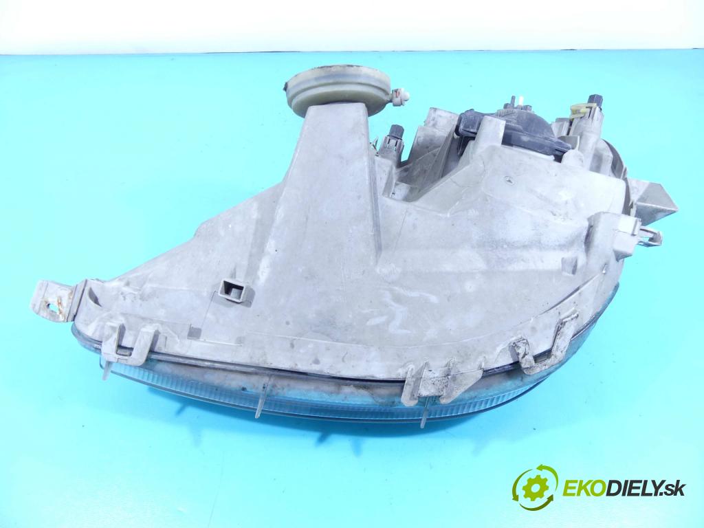 Mercedes A W168 1997-2004 1.7 cdi 95 HP manual 70 kW 1689 cm3 5- Reflektor: pravý 0301192202 (Pravé)