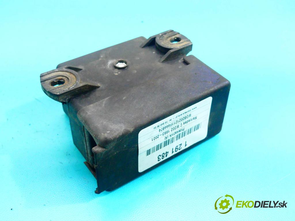 Mercedes C W202 1993-2001 2.2d 95 HP automatic 70 kW 2155 cm3 4- Relé: 0185457232 (Relé)