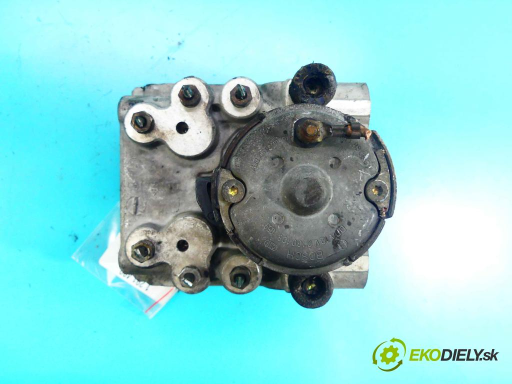Mercedes Vito W638 1996-2003 2.3 TD 98 HP manual 72 kW 2299 cm3 5- čerpadlo abs 0273004089 (Pumpy ABS)