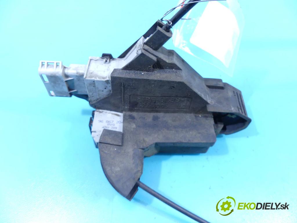 Citroen C4 I 2004-2011 1.6 hdi 109 hp manual 80 kW 1560 cm3 3- zámek přední levý 9686720480