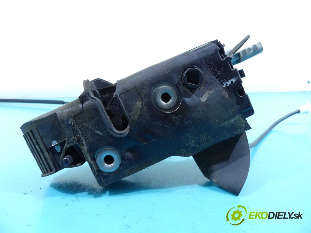 Citroen C4 I 2004-2011 1.6 hdi 109 hp manual 80 kW 1560 cm3 3- zámek přední levý 9686720480
