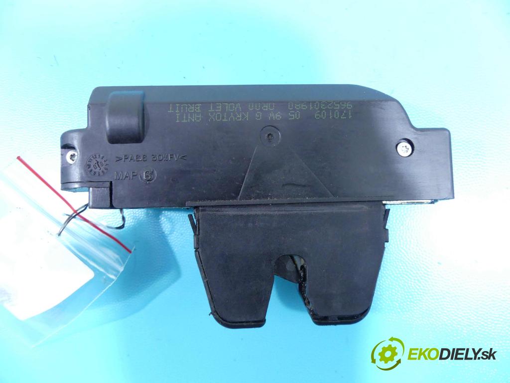 Citroen C4 I 2004-2011 1.6 hdi 109 hp manual 80 kW 1560 cm3 3- zámek kufrových dveří zadní 9652301980