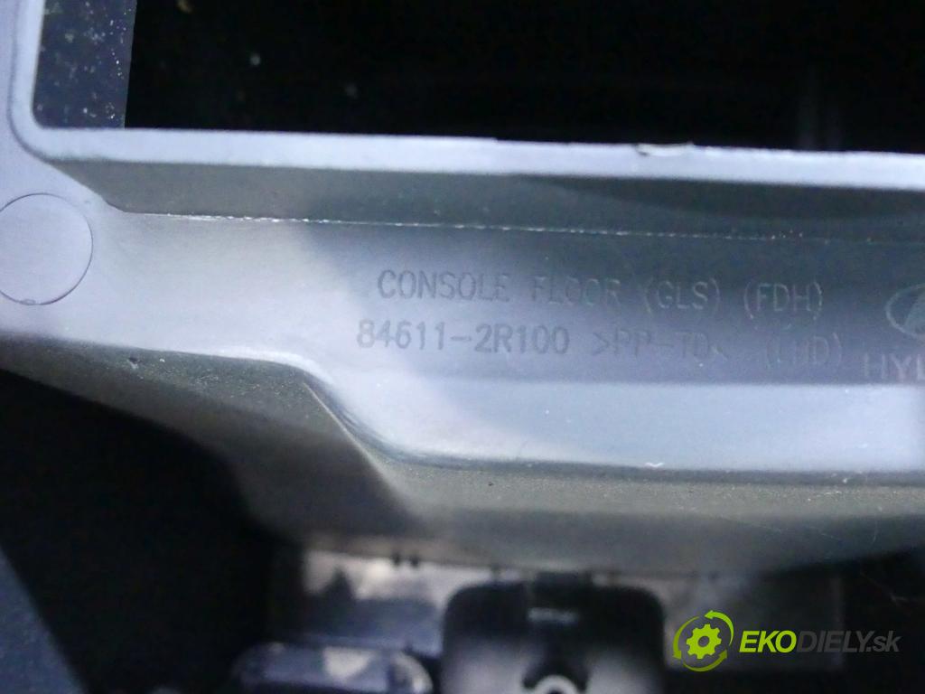 Hyundai I30 I 2007-2012 1.6 crdi 90 hp manual 66 kW 1582 cm3 5- loketní opěrka 846502R060 (Loketní opěrky)