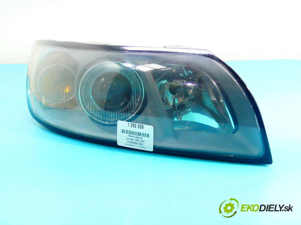 Volvo S40 II 2004-2012 1.6 hdi 109 HP manual 80 kW 1560 cm3 4- Reflektor: pravý  (Pravé)