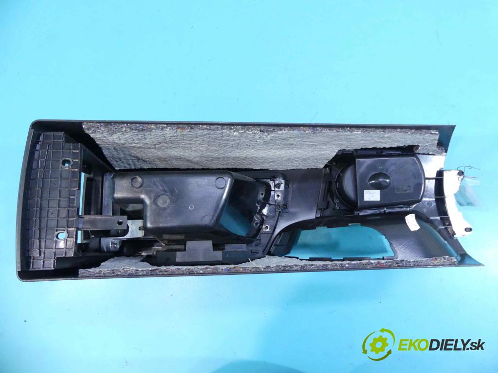 Bmw X3 E83 2003-2010 2.0d 177 HP manual 130 kW 1995 cm3 5- operadlo 3400692 (Lakťové opierky)