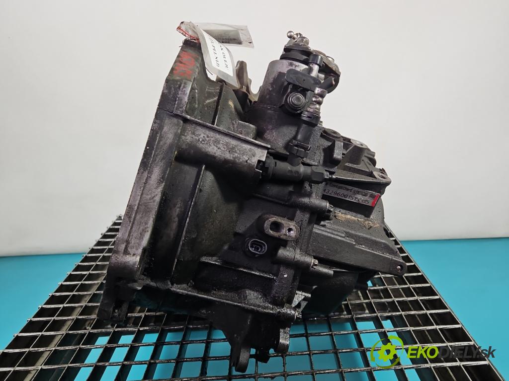 Opel Astra IV 2009-2015 1.4 T 140 hp manual 103 kW 1364 cm3 5- převodovka stupňová manual M32