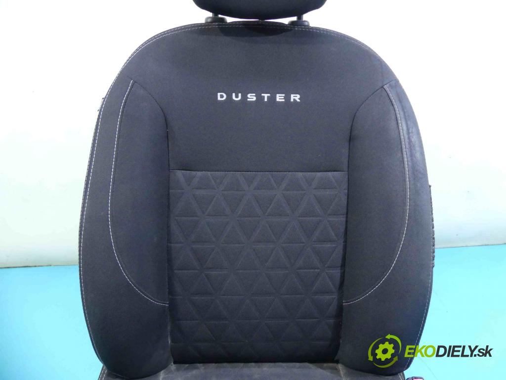 Dacia Duster I 2010-2018 1.6 16v 105 HP manual 77 kW 1598 cm3 5- Sedačka pravý  (Sedačky, sedadlá)