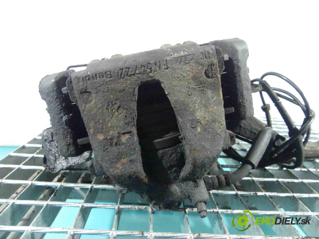 Alfa romeo 156 2.4 jtd 136 HP manual 100 kW 2387 cm3 5- brzdič predné pravý  (Ostatné)