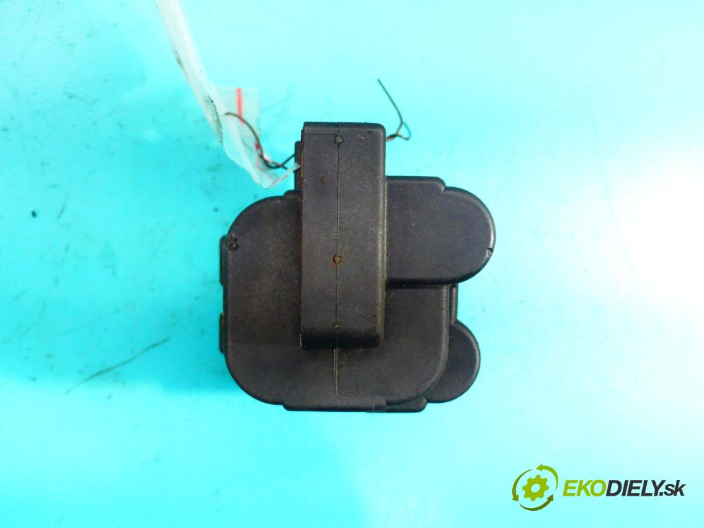 Renault Clio II 1998-2012 1.6 90 HP automatic 66 kW 1598 cm3 5- cievka zapaľovacia 0986221026 (Zapaľovacie cievky, moduly)