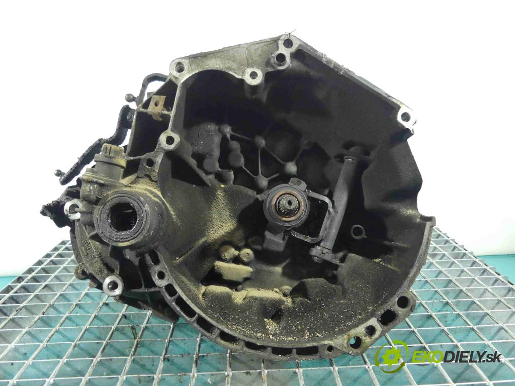 Citroen Saxo 1.1 60 HP manual 44 kW 1124 cm3 5- prevodovka stupeň,rýchlosť manual 20CE81