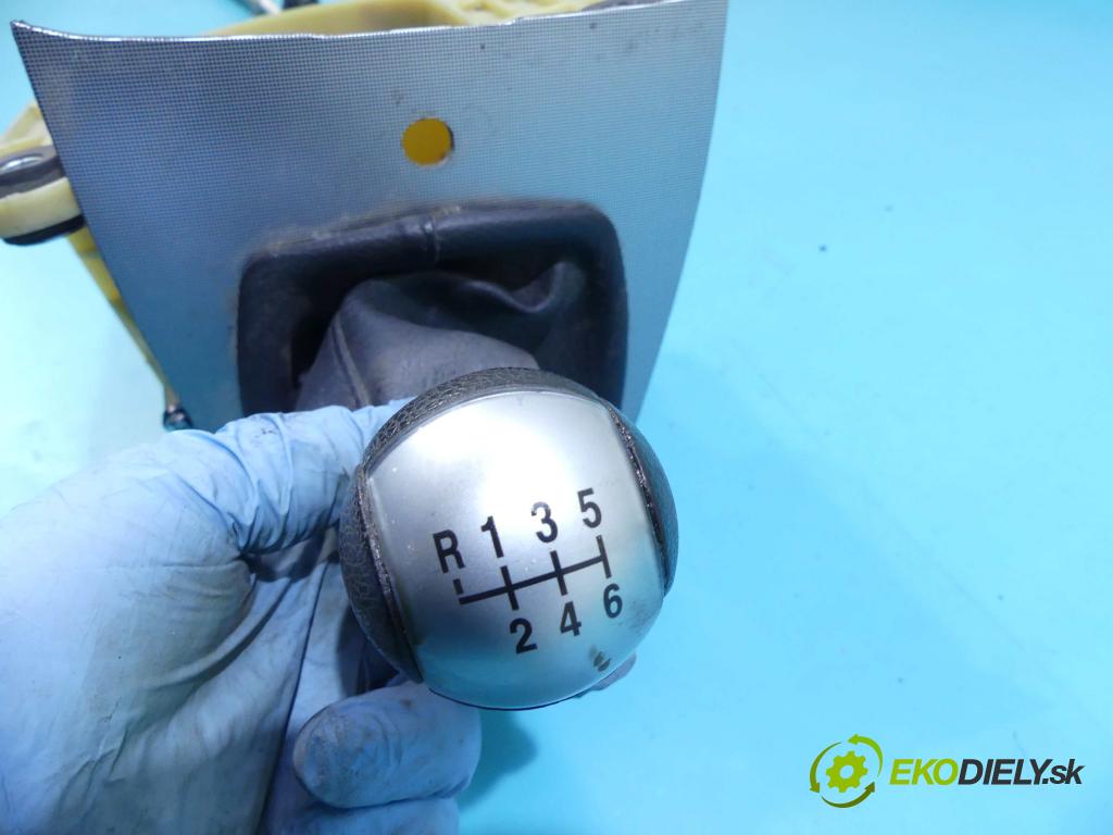 Ford C-Max I 2003-2010 2.0 tdci 136 HP manual 100 kW 1997 cm3 5- Páka: Změny: stupeň,rýchlosť 3127010200 (Rýchlostné páky / kulisy)