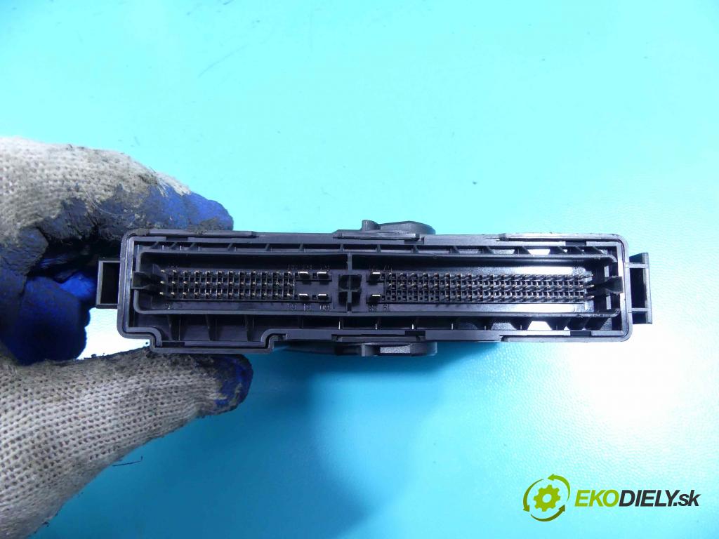 Opel Corsa C 2000-2006 1.0 12v 58 HP manual 43 kW 973 cm3 3- riadiaca jednotka motora 0261207960