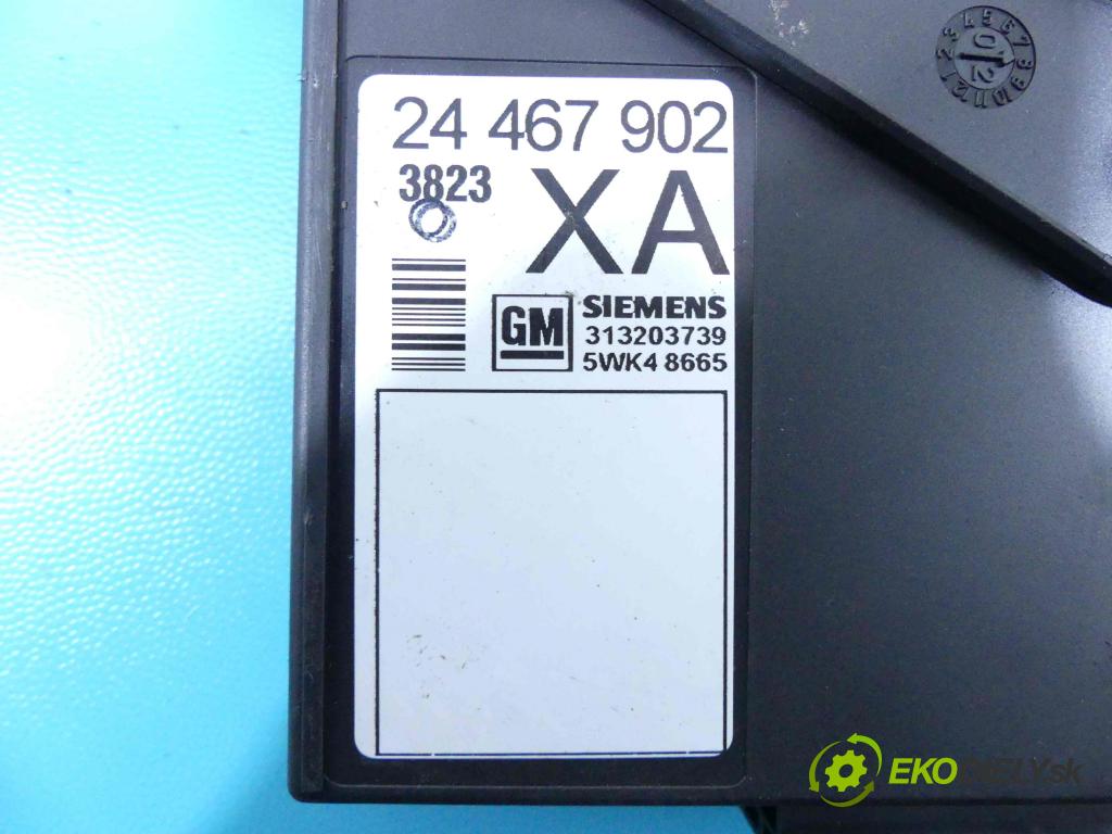 Opel Corsa C 2000-2006 1.0 12v 58 HP manual 43 kW 973 cm3 3- riadiaca jednotka motora 0261207960