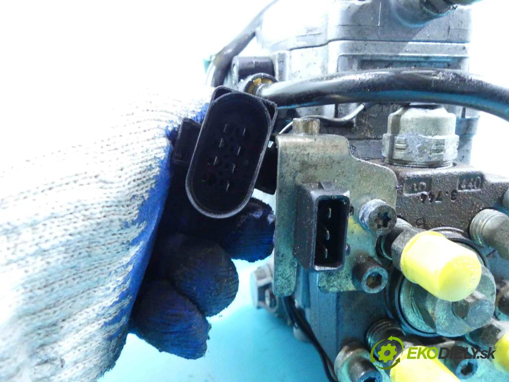 Audi 80 B4 1991-1994 1.9 tdi 90 HP manual 66 kW 1896 cm3 5- čerpadlo vstrekovacia 0460404992 (Vstrekovacie čerpadlá)