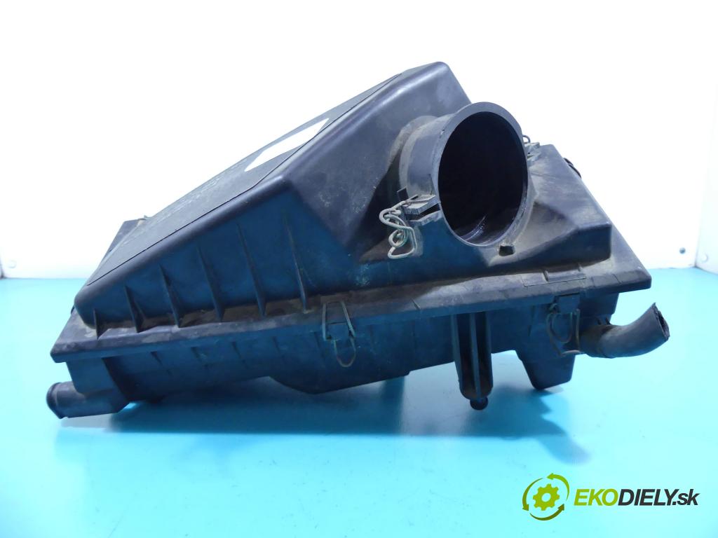 Ford Mondeo Mk2 1996-2000 1.8 16v 116 hp manual 85 kW 1796 cm3 5- obal filtra vzduchu 97BB-9600-AG (Kryty filtrů)