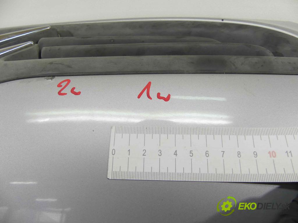 Citroen Saxo 1.1 60 HP manual 44 kW 1124 cm3 5- kapota predná