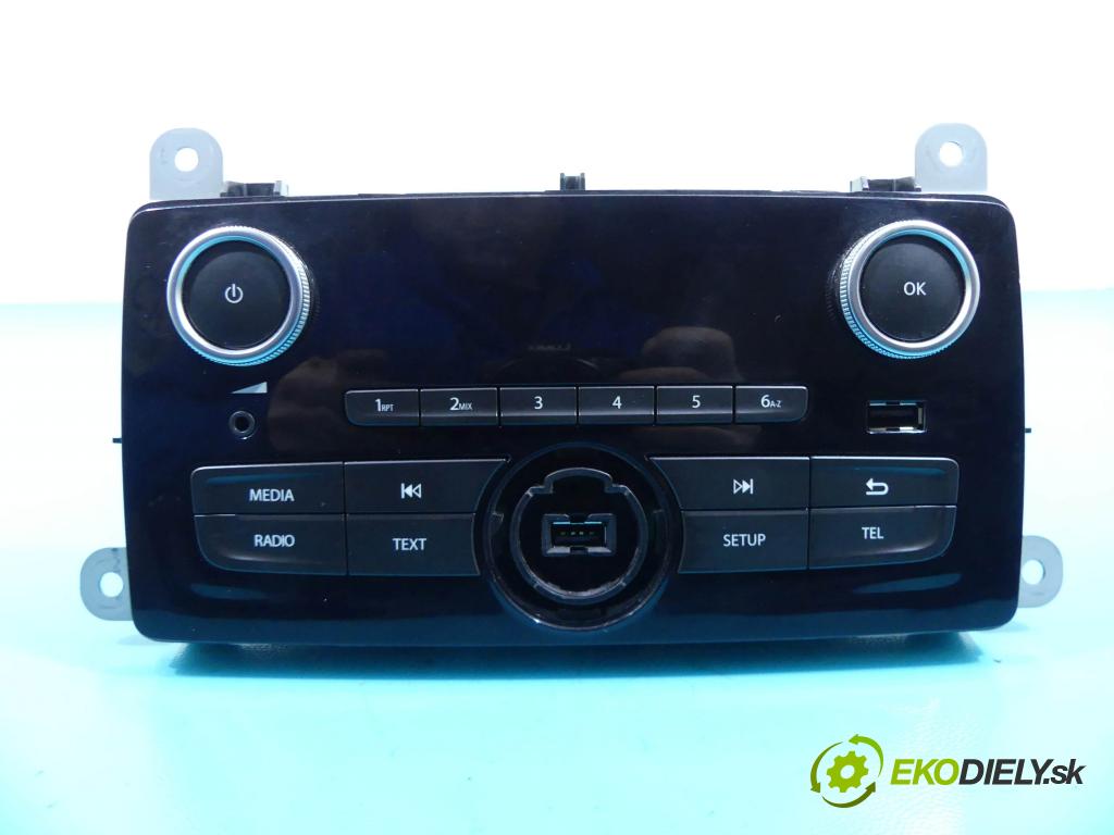 Renault Clio IV 2012-2019 1.5 dci 75 HP manual 55 kW 1461 cm3 5- Radio originál 281158838R